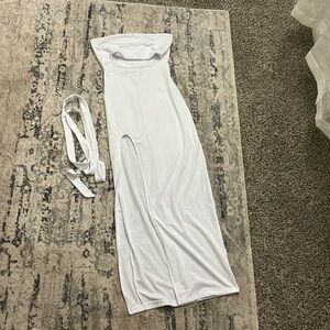 Tight long dress with high slit, included- tie for top section